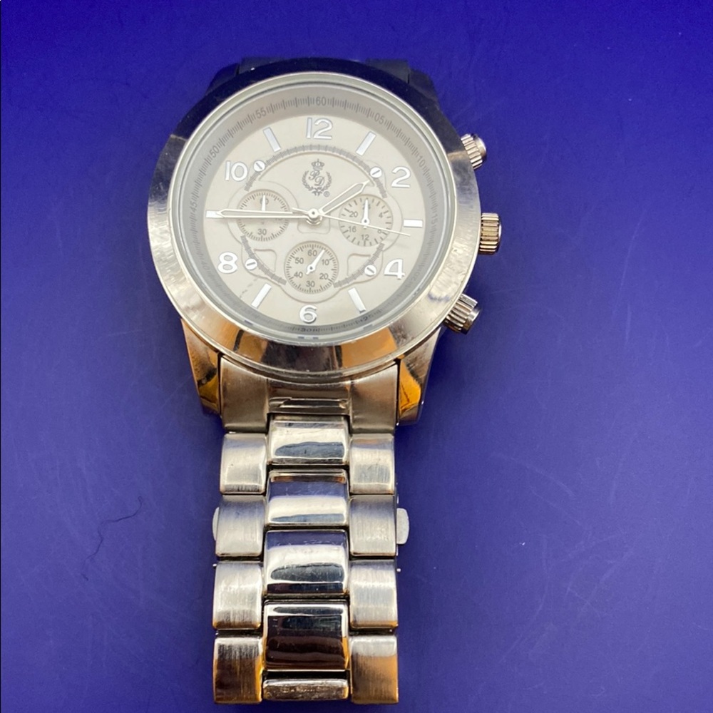 Silver Chronograph women’s Watch new battery